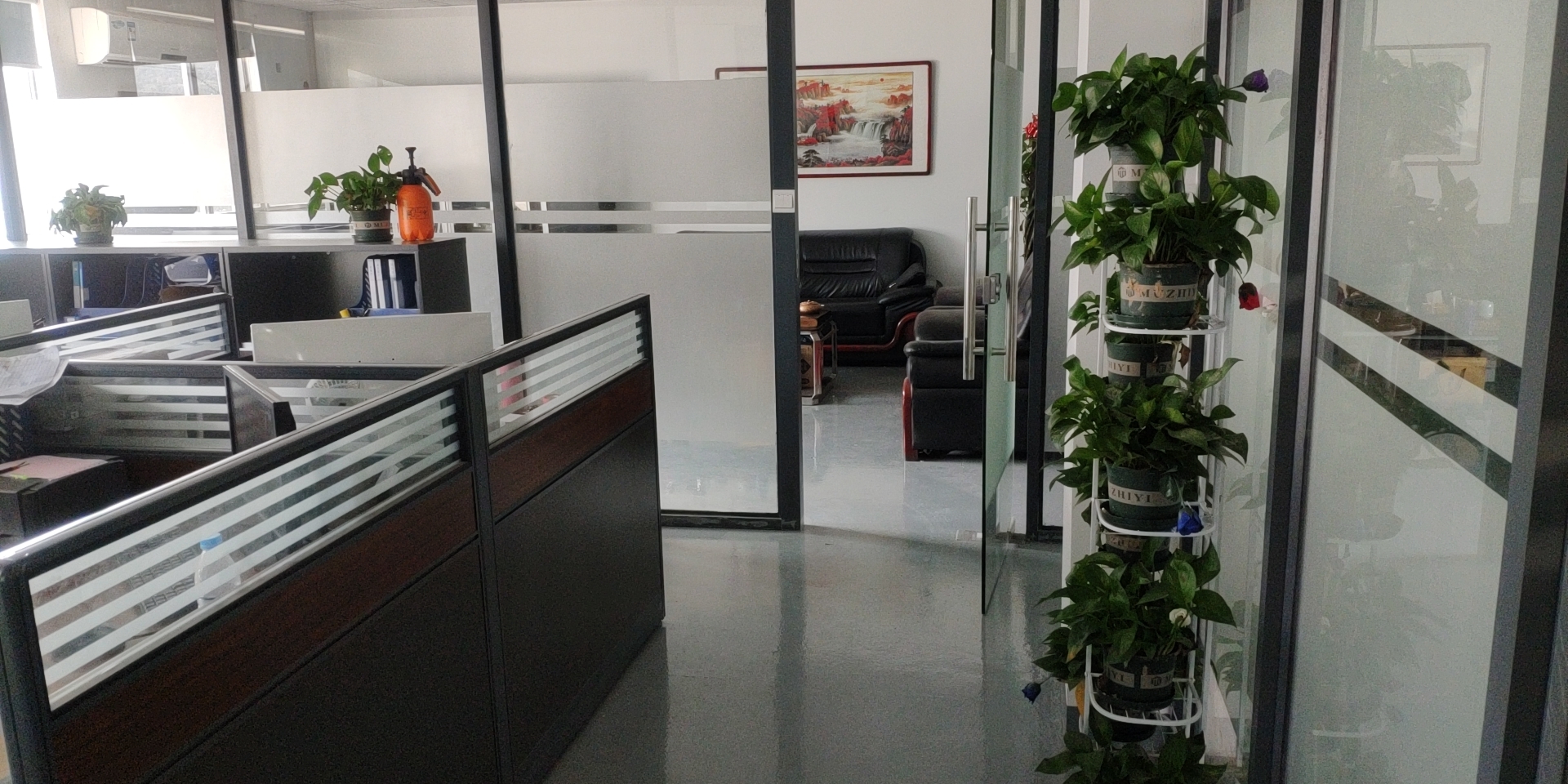 蘇州華宸電子有限公司生產(chǎn)車(chē)間